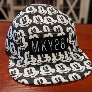 Mickey Mouse Disney Neff Snapback